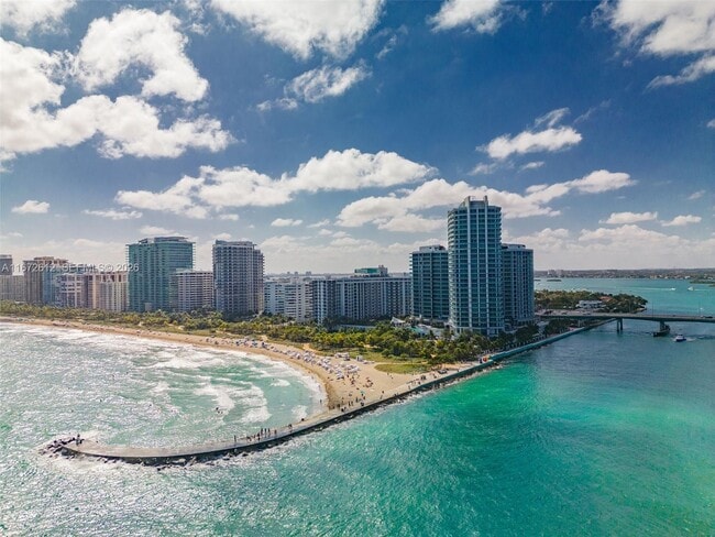 Building Photo - 10295 Collins Ave Unit 1605