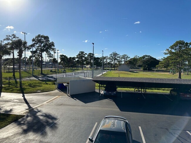 Photo - 1515 Huntington Ln