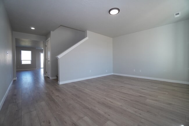 Photo - 1218 W Bass River Dr