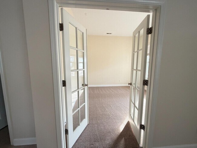 Photo - 9315 Rosalyn Glen Rd