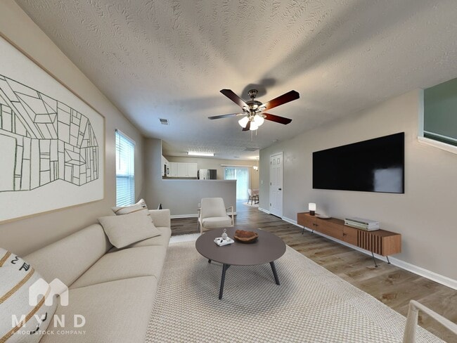 Photo - 2838 Creekbend Dr