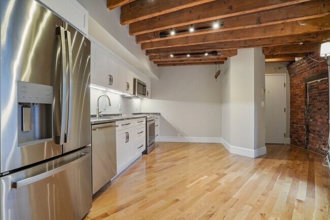 Photo - 122 Fulton St Unit 16