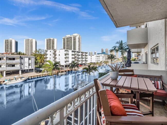 Photo - 3601 NE 170th St Unit 301