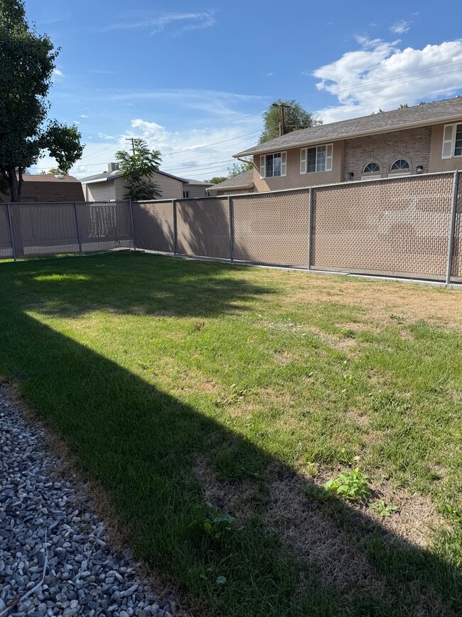 Photo - 1214 W 500 N