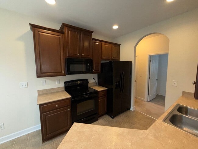 Photo - Beautiful 4 bedroom, 2 bath house