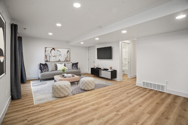 Photo - 967 W Coral Charm Wy