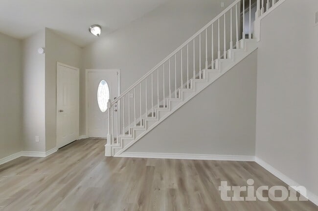 Photo - 13311 Danshire Dr