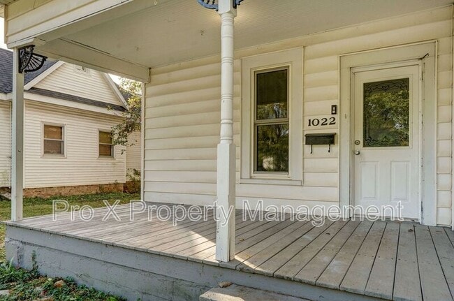 Photo - 1022 W Calhoun St