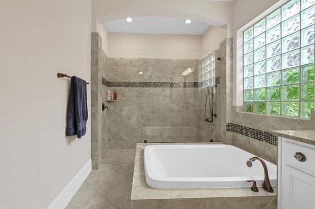 Building Photo - 4711 Bryce Landing Ln