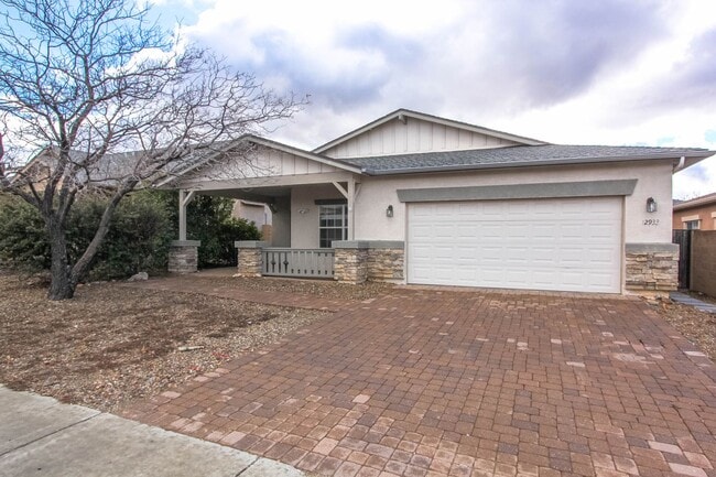 Building Photo - 3 Bedroom Home in Quailwood