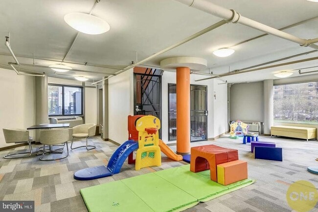 Photo - 8340 Greensboro Dr Unit 109