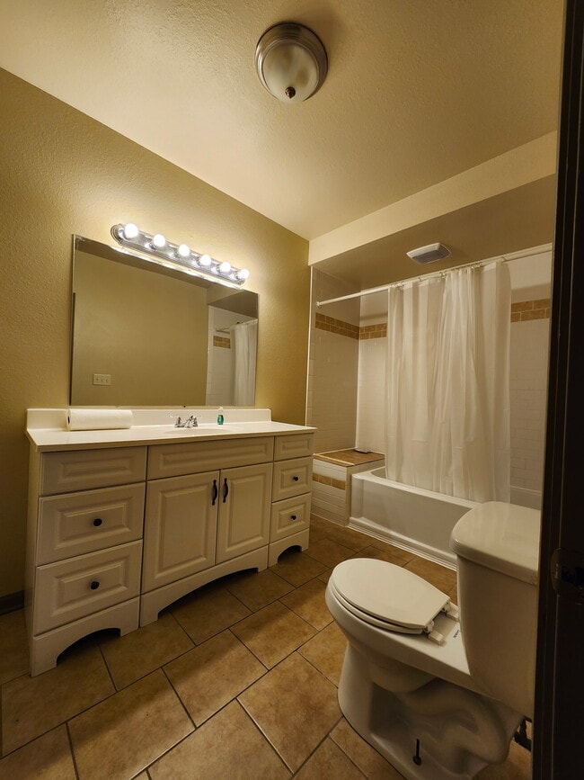 Photo - 4821 N 19th Pl