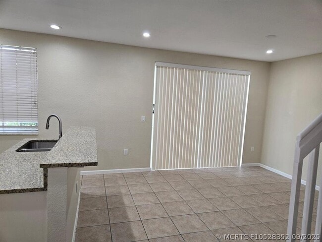 Photo - 8433 SW 25th Ct