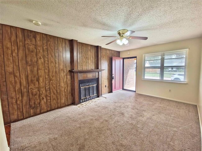 Photo - 13917 N Everest Ave