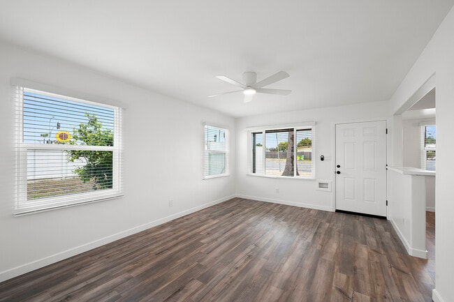 Photo - 6378 Streamview Dr