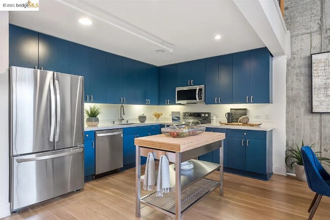 Photo - 311 Oak St Unidad APT 518