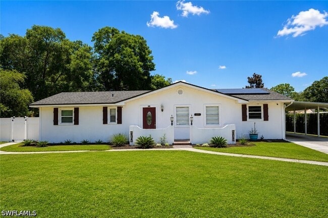 Photo - 655 Pointview Rd