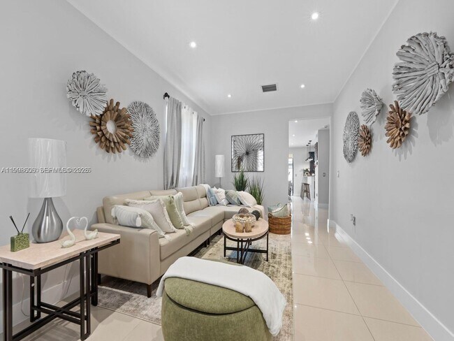 Photo - 8781 NW 98th Ct