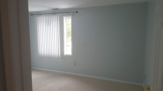 Photo - 15 Bourbon St Unit 15 Bourbon Street 71