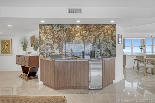 5200 N Ocean Dr Unit 1703