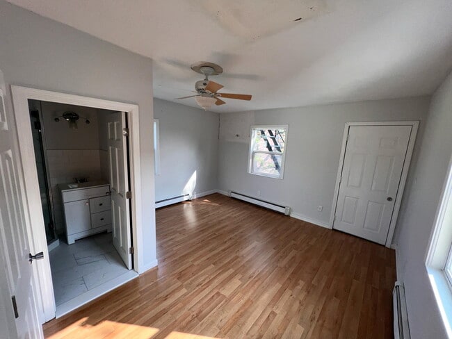 Photo - 33 Forest St Unit 2