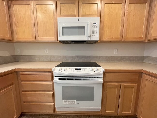 Photo - Welcome to this charming 3-bedroom, 3-bathroom home in Forest Grove!