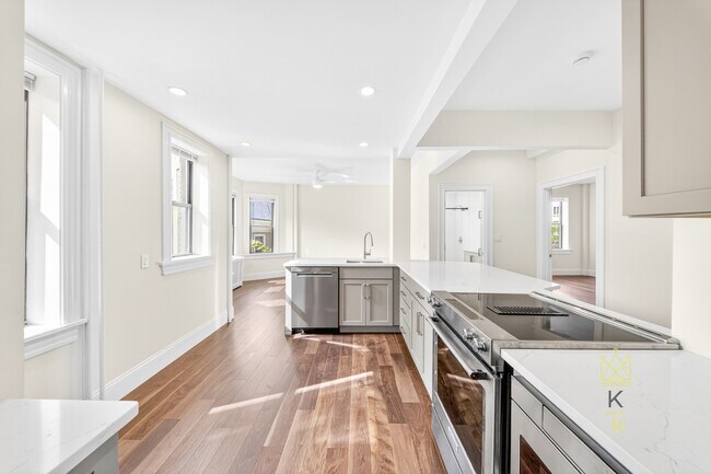 34A Park St. Unit 1B