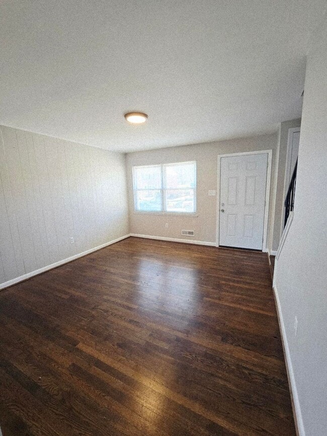 Photo - Newly Renovated 2-Bedroom, 1-Bathroom Home in Beechfield