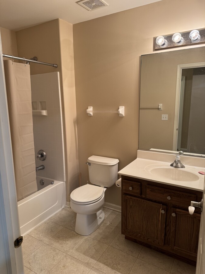 Photo - 1247 Timberline Dr Townhome