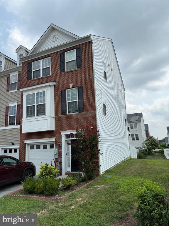 Building Photo - 9887 Deer Run Rental