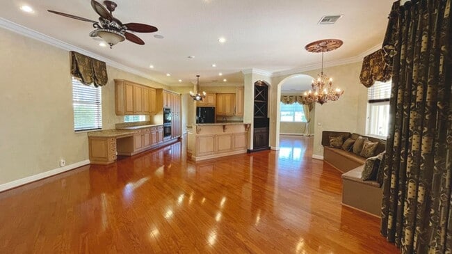 Photo - 9843 Vía Amati