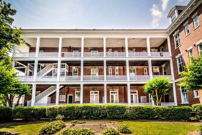 Photo - 1621 Grove Ave Unidad #1621