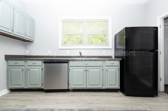 Photo - 2009 Camden St