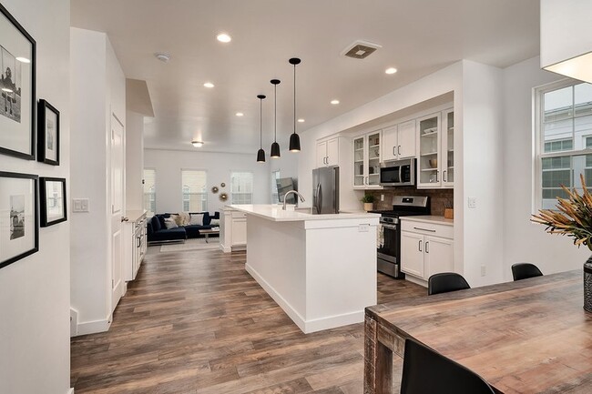 Photo - 5321 W Bowstring Way