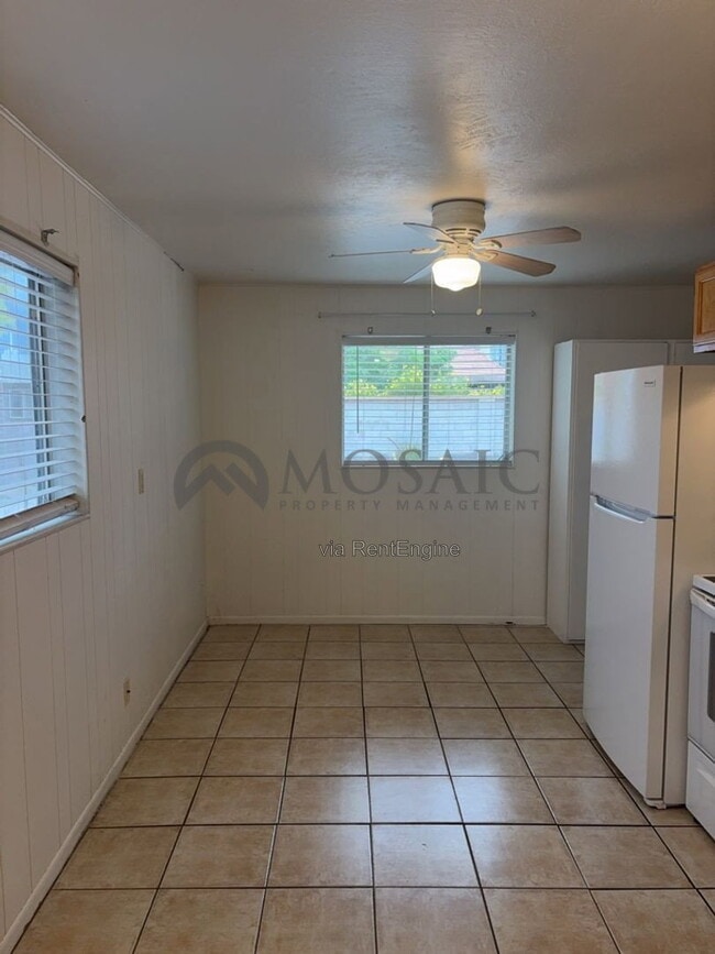 1425 N 85th Pl Unit 4