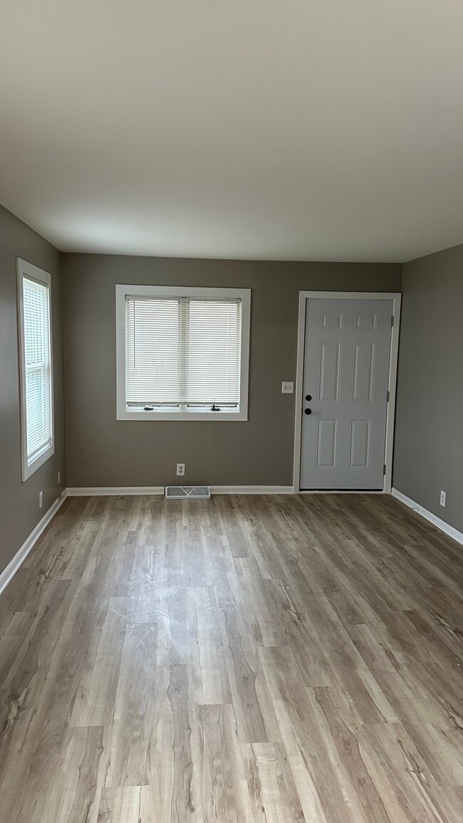 Photo - 528/530 W. 30th St