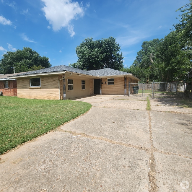 Building Photo - 908 Moraine Ave Rental