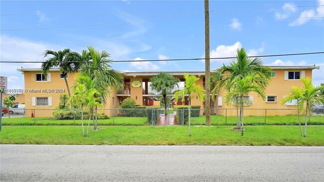 Photo - 3800 SW 102nd Ave Unidad 103 Rental