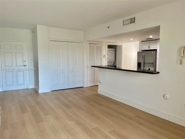 Photo - 120 S Douglas Rd Unit 306