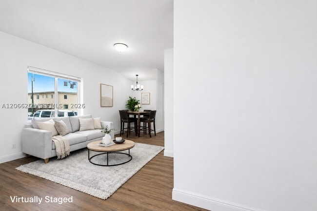 Building Photo - 8329 NW 5th Pl Unit 1