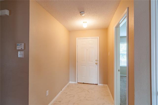 Photo - 2324 Maple Dr