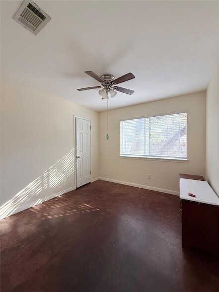 Photo - 8621 Talyne Chaise Cir Unidad B