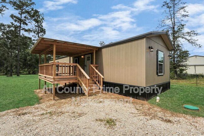 Photo - 1560 Brown Rd