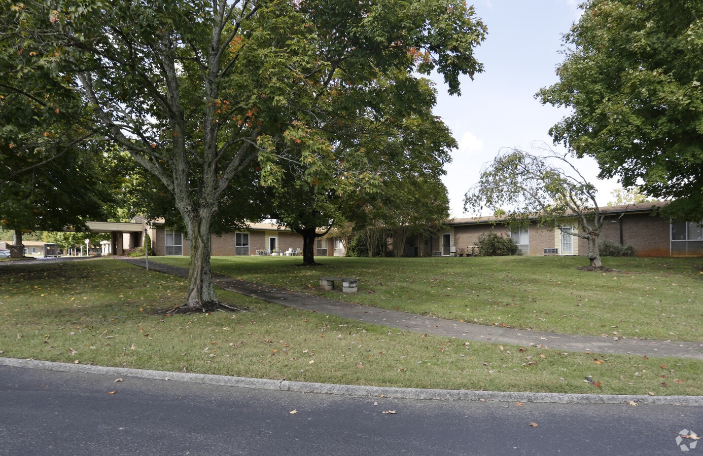 Photo - 801 Vanosdale Rd