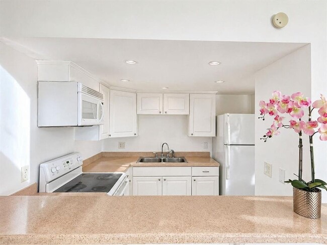 Photo - 5820 N Church Ave Unit 112