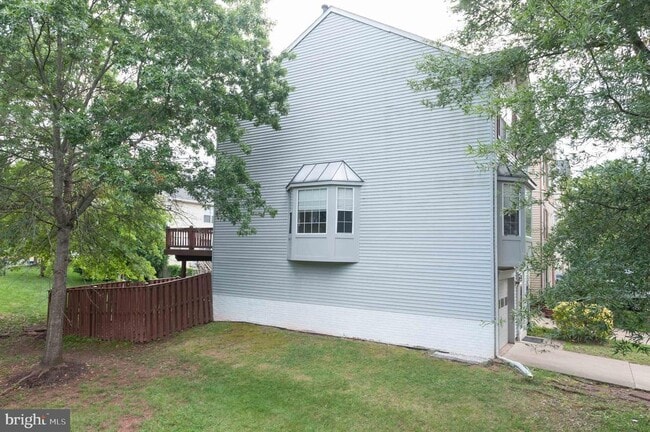 Building Photo - 14724 Stream Pond Dr Rental