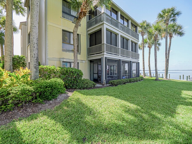 Building Photo - 1001 Bay Rd Unit # 205 Rental
