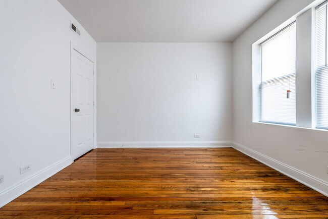 Photo - 6104 S Campbell Ave 2501-11 W 61st Chicago, IL 60629