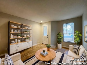 Photo - 317 Sandy Shl