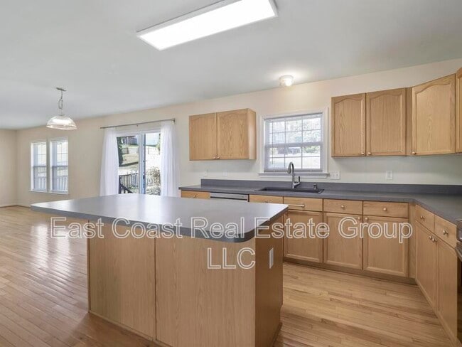 Photo - 125 Amelia Dr